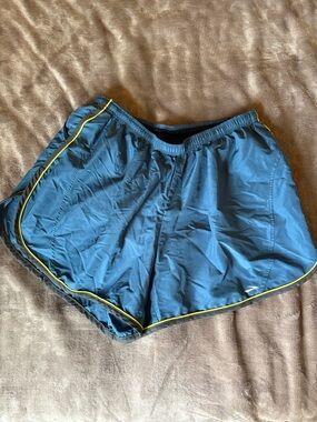 Brooks Women’s Blue with Yellow Trim Athletic Running Shorts Large